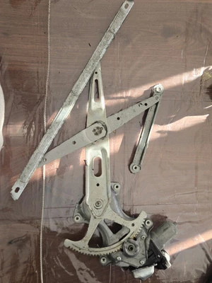 Lexus GS350 2015 puerta delantera derecha ventana regulador OEM Foto 1 de 4