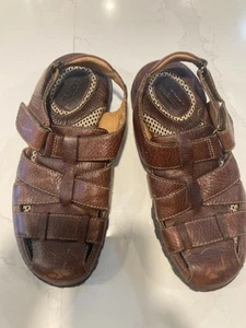 Born Sandals Men's Size 9M Fisherman Brown Leather Slingback Casual Closed Toe - Bild 1 von 3