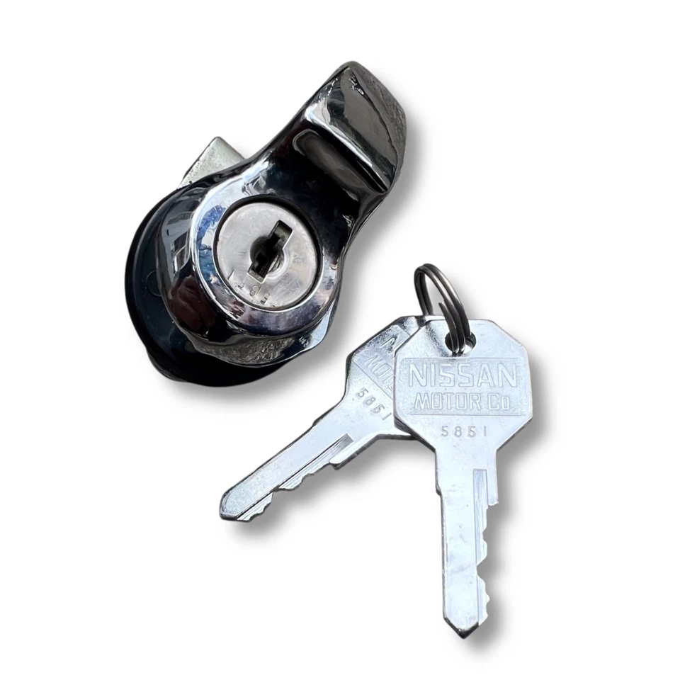 Оригинальные запчасти для перчаточного ящика пикапа DATSUN 521 520 новые из старых запасов Япония - Изображение 1 из 4