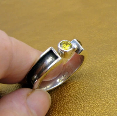 Anel de zircão amarelo Hadar Designers tamanho 11.5, 12 prata esterlina feito à mão () ÚLTIMO - Imagem 1 de 4
