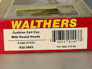 Walthers HO, Cushion Coil Car, Elgin, Joliet & Eastern, Orange, #7033