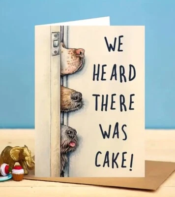 OUVIMOS DIZER QUE HAVIA BOLO!? Envelope engraçado cartão dobrado de aniversário para cachorro gato em branco - Imagem 1 de 4