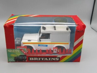 Gran Bretaña Granja Nº 9691 Land Rover Defender Coche de Policía, Hecho en Gt. Gran Bretaña, RARO Foto 1 de 4