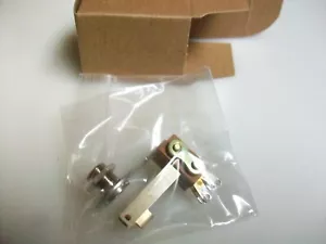 SWITCHCRAFT 1/4" SERIES 54 RIGHT ANGLE PHONE JACK - Picture 1 of 4