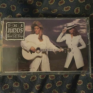 The Judds~River Of Time~1989 RCA Curb Records~Dolby Cassette Tape~FAST SHIP~VG+ - Bild 1 von 2