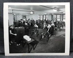 General Motors Women Working Press Photograph 1950's Punch Card System #2 - Picture 1 of 2