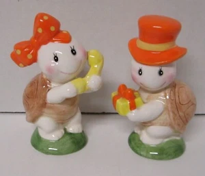 Geo Z Lefton Schildkröte Paar 3 1/2" Figur orange Hut Schleife 2 Stück - Bild 1 von 6