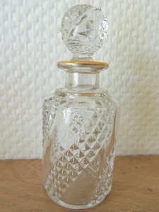 Petit Flacon en cristal de BACCARAT modèle Serpentine nécessaire de toilette. - Bild 1 von 4