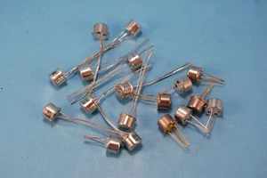 18 Pieces BFY55 NOS NPN Silicon Transistors 80V 0.8W - Picture 1 of 6