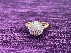 ANELLO A GRAPPOLO ORO GIALLO 9 CARATI 3G VINTAGE MISURA M DIAMANTE SET 50 PUNTI - Foto 1 di 5