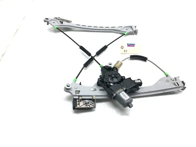 2014-2019 CORVETTE C7 RIGHT PASSENGER FRONT DOOR WINDOW REGULATOR MOTOR OEM - Image 1 of 4