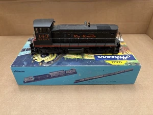 Athearn HO Scale Denver Rio Grande Western #143 Diesel Locomotive - Picture 1 of 11