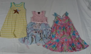 LOT OF 3 GIRLS 5T DRESSES STAR SEQUIN FLORAL PINKS CUTE DRESS #70 - Picture 1 of 6