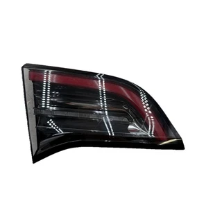 OEM | 2017 - 2023 Tesla Model 3 LED Inner Tail Light (Left/Driver) #1077401-96-G - Foto 1 di 4