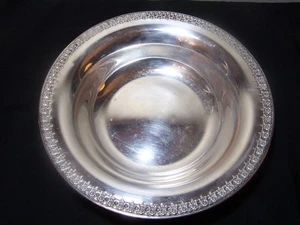 Servizio piatti vintage 10" x 2" Wilcox Silverplate IS Company modello Rose Marie - Foto 1 di 5