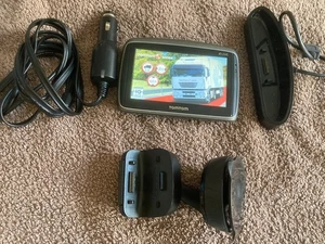 TomTom "Live" Truck Sat Nav Loaded with Up to Date Europe Truck Maps - Picture 1 of 18