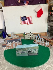 CHARLESTON S.C. COLLECTIBLES & THE CATS MEOW COLLECTIBLES SET OF 5 - Picture 1 of 5