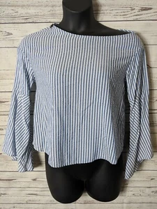 Zara Trafaluc S Small blau weiß gestreifte Bluse Schmetterling Glocken Reißverschluss Ärmel - Bild 1 von 12