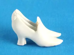 Angesetztes Paar weiße, Damen-, High Heelschuhe - Bild 1 von 8