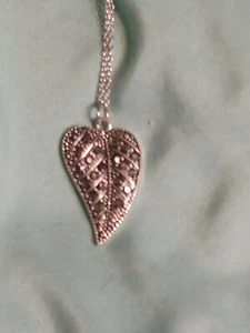 Silver Marcasite Ivy Leaf Necklace - Picture 1 of 3