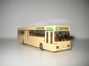 Wiking H0 22 702 - Autobús de línea Mercedes Benz O 405 - Imagen 1 de 12