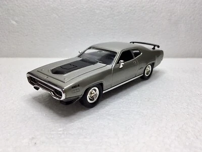 1:43 PLYMOUTH GTX (1971) ROAD SIGNATURE - MODELLO USATO COMPLETO (NO 1:24 - 1:18 - Immagine 1 di 4