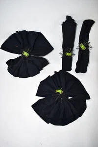 Spider Webs w/ Green Monster 4 Sets Napkin and Holder Halloween Kohls - Picture 1 of 6