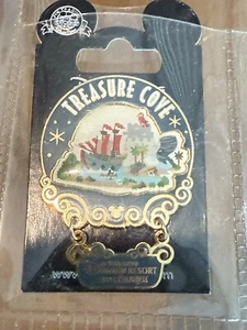 RARE 2015 Shanghai Disneyland Treasure Cove Pin Disney Parks Resort Pirate Ship - Picture 1 of 2
