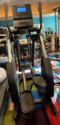 NordicTrack FS7I FreeStride Elliptical Trainer - Black - Image 1 of 2