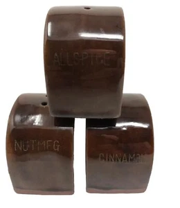 Agitadores de especias antiguos Spice. Tarros de especias vintage de pimienta de Jamaica y canela con nuez moscada - Imagen 1 de 12