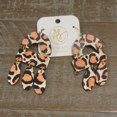 Pendientes para mujer madera colgante estampado animal 1 falta colgante Foto 1 de 4