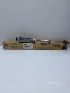 YORK Johnson Controls 025-46044-006 level sensor New Open Box - Picture 1 of 9