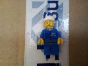 Lego Mini Figure Blue Mountain Ranger White Cap - Picture 1 of 3