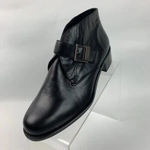 Etienne Aigner Ankle Boots Black Leather Buckle Strap Round Toe Block Heel Sz 8W - Picture 1 of 13