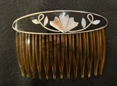 Vintage Mother Of Pearl Floral Hair Comb. 3” - Image 1 of 2