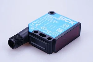 Sick  WTE11-2P2432   1041381  Reflexions-Lichttaster, energetisch - Picture 1 of 3