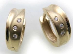 Ohrringe Klapp Creolen echt Gold 585 Brillant 0.06ct Gelbgold 14 Karat Damen Neu - Picture 1 of 6