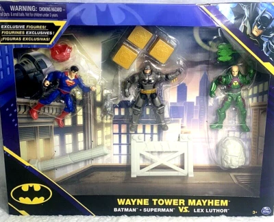 Juego de figuras de acción Wayne Tower Mayhem de DC Comics con Batman Superman VS. Lex Foto 1 de 4