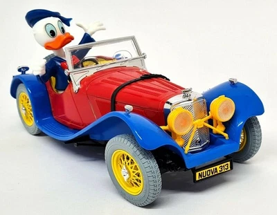 Burago 1/18 - Paperino Donald Duck Walt Disney Jaguar SS100 8006 Diecast Car - Image 1 of 4