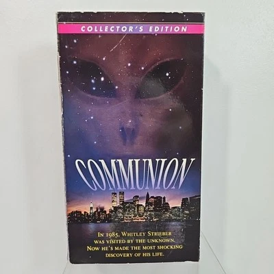 Communion 1987  Collector's Edition [VHS 1997] Anchor Bay Widescreen OOP Walken Foto 1 de 4
