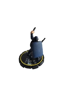 Heroclix S.W.A.T. Officer #010 Rookie READ USED Xplosion Single Figure - Image 1 of 2