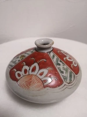 Pottery Small Vase 3.5 in 19Th Century Antique Japanese Edo Period IMARI Jar Pot - Image 1 of 3
