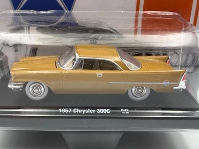 Chrysler 300C 1957 M2 Auto-Drivers, dorado, R32, 1:64, nuevo en caja Foto 1 de 4