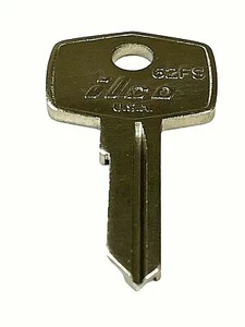 1 1967 Sunbeam Tiger Automotive 62FS S71B 62DR UN3 Ignition Key Blank - Picture 1 of 10