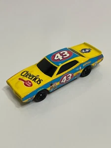 Mattel Hot Wheels '74 Dodge Charger #43 Cheerios Salute Richard Petty NASCAR - Picture 1 of 5