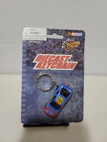 NASCAR WINNER'S CIRCLE #24 JEFF GORDON DUPONT 1/87 DIECAST CAR KEYCHAIN New Cover