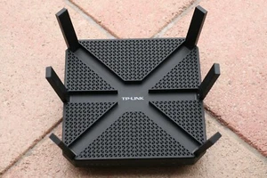TP-LINK AC3200 Wireless Tri-Band Gigabit Router 12V - Picture 1 of 4