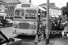 Kinsman Polzeath Bus in Wadebridge 1979, Rock, großes Foto
