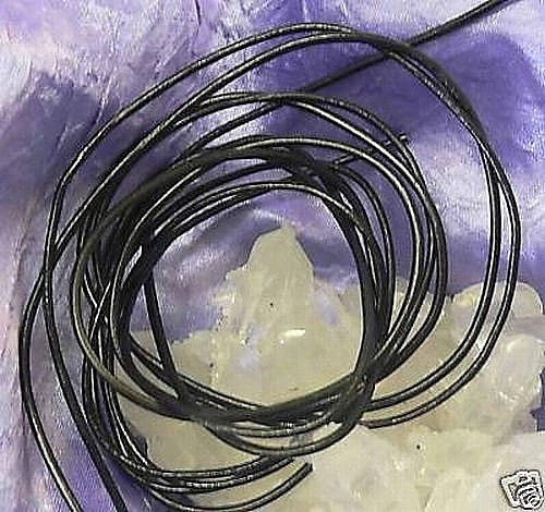 2x1 Meter   Lederband    Rinds-Lederbänder   schwarz   1,5 mm - Bild 1 von 1