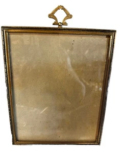Vintage Table Top/Hanging Photo Picture Frame 8x10 Gold Metal Ornate Brass - Picture 1 of 6